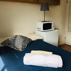 rooms-at-51.brighton-hotels-england.com/