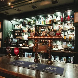 Inn The Bull And The Hide, London
